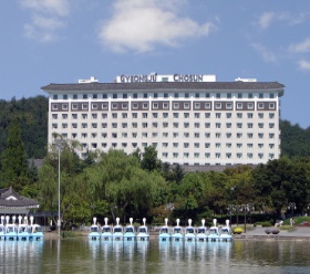 05.jpg